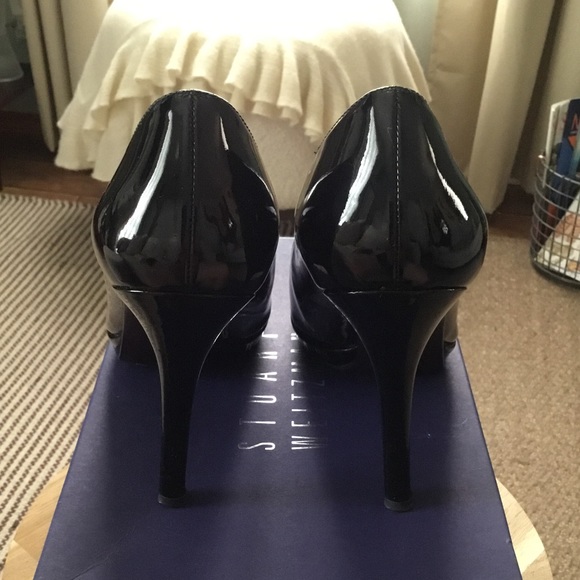 STUAT WEITZMAN - Picture 3 of 16